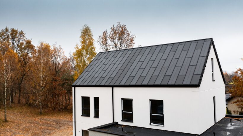 Ausführung des integrierten SOLROOF-Photovoltaikdaches